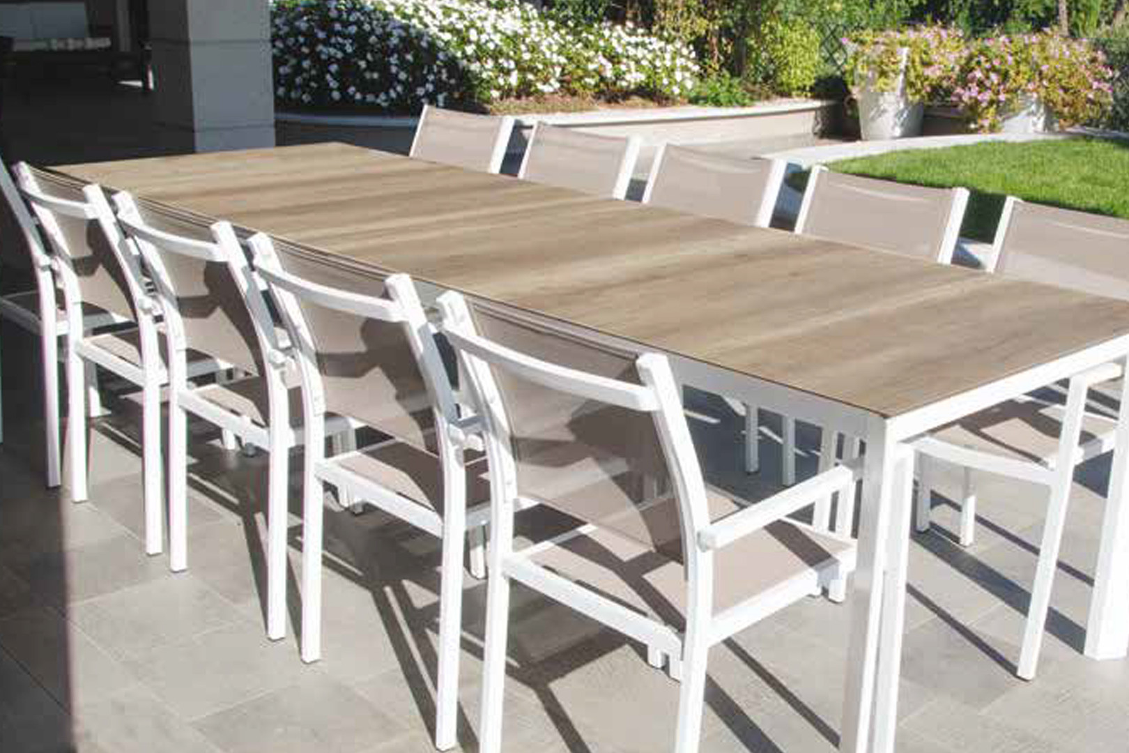 tavoli da giardino allungabili, tavolo da giardino, tavoli da esterno, tavolo da esterno, Arredo Giardino Bergamo, Rota Commerciale Bergamo, Giardinaggio Bergamo