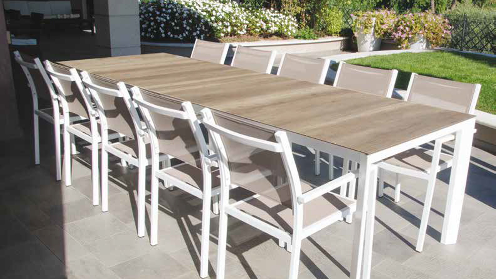 tavoli da giardino allungabili, tavolo da giardino, tavoli da esterno, tavolo da esterno, Arredo Giardino Bergamo, Rota Commerciale Bergamo, Giardinaggio Bergamo