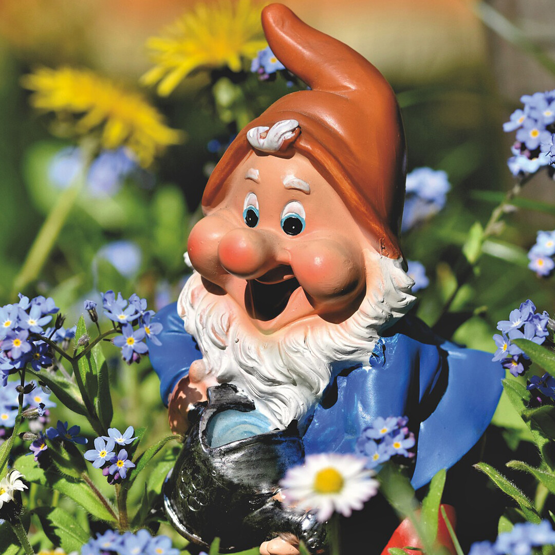 nani da giardino, nano da giardino, gnomo da giardino , gnomi da giardino, nenetti da giardino, nanetto da giardino, statue da giardino, s+ornamenti da giardino, giardinaggio Bergamo, Rota Commerciale Bergamo