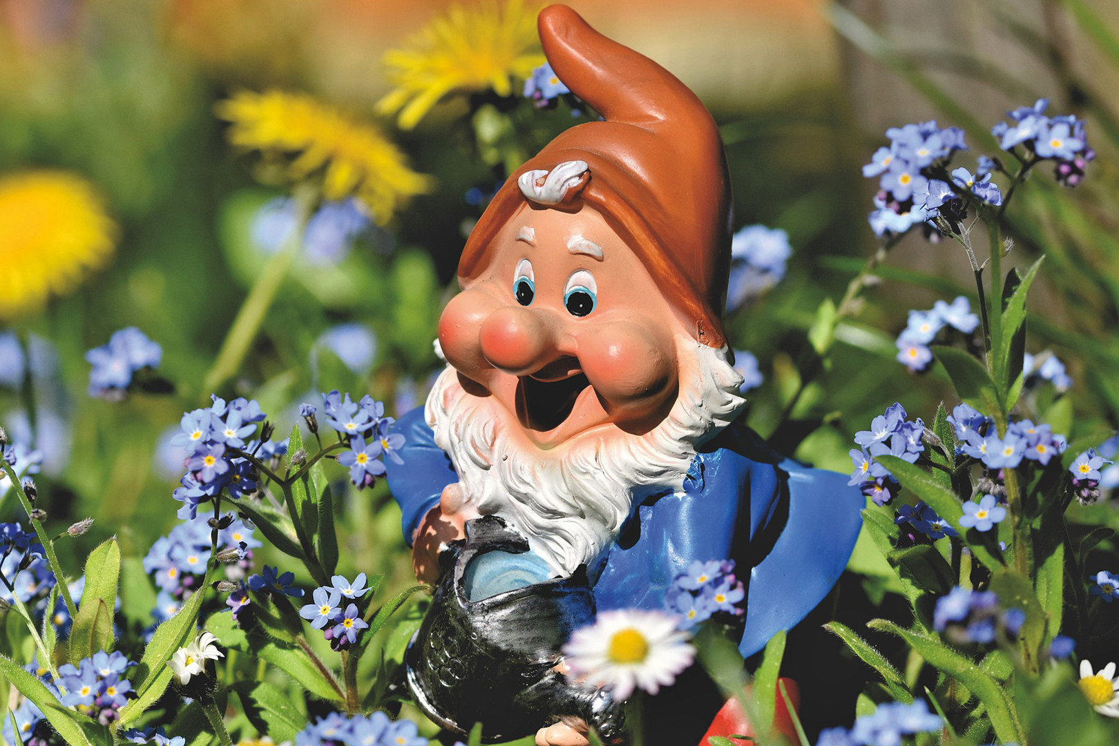 nani da giardino, nano da giardino, gnomo da giardino , gnomi da giardino, nenetti da giardino, nanetto da giardino, statue da giardino, s+ornamenti da giardino, giardinaggio Bergamo, Rota Commerciale Bergamo