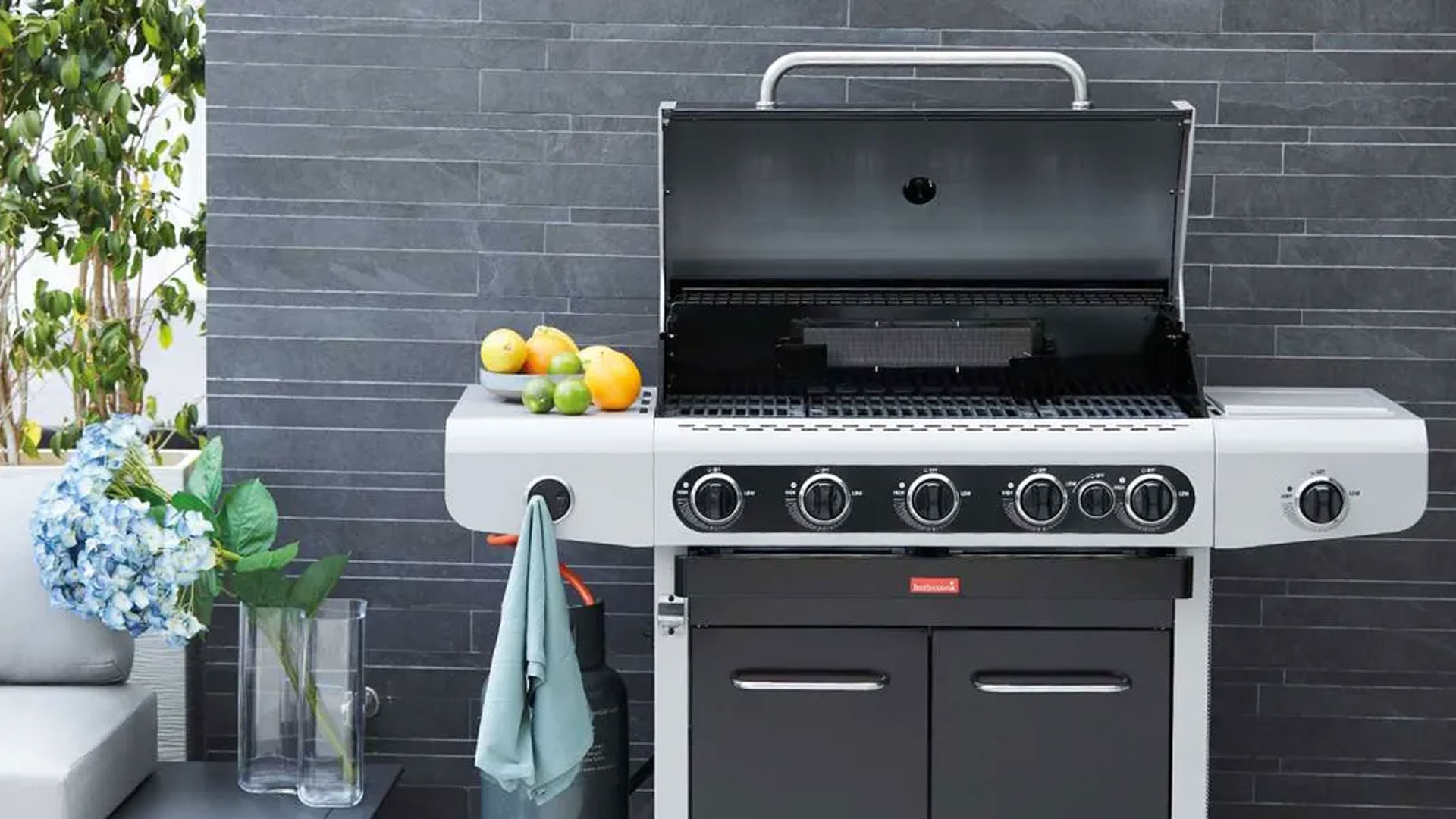 cure e manutenzione del bbq a gas, bbq a gas , barbecue a gas, barbecue, bbq, cura barbecue a gas, giardinaggio Bergamo, barbecue Bergamo, Rota Commerciale Bergamo