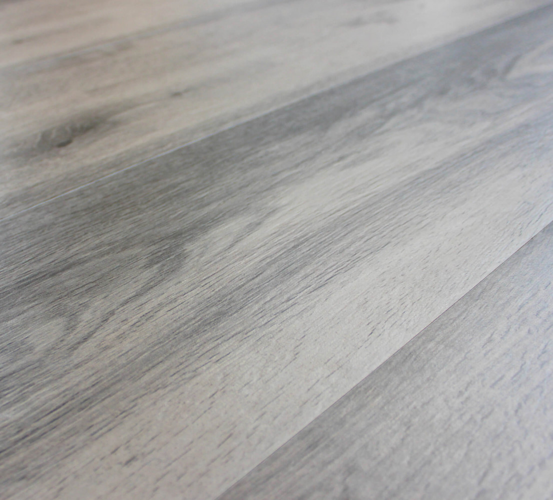 Tavolo da giardino con piano in gres, tavolo da esterno fisso, tavolo da esterno, tavolo da giardino, tavolo da esterno, tavolo da giardino fisso, tavolo da esterno fisso, tavolo da giardino bianco , tavolo da esterno bianco , tavolo da giardino con piano in gres effetto legno, arredo giardino , arredo giardino Bergamo, giardinaggio Bergamo, Rota Commerciale Bergamo, giardinaggio