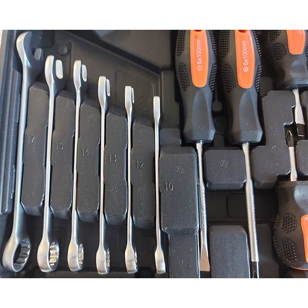 valigetta utensili, valigetta porta attrezzi, valigetta attrezzi, valigetta utensili set 56 pezzi, valigetta utensili set, utensili set, ferramenta, ferramenta Bergamo, Rota Commerciale Bergamo