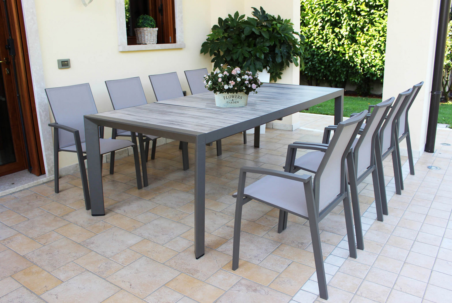 tavolo giardino allungabile Newport, tavolo esterno, tavoli in gres effetto legno allungabile, arredo giardino Bergamo, Giardinaggio Bergamo, Rota commerciale Bergamo