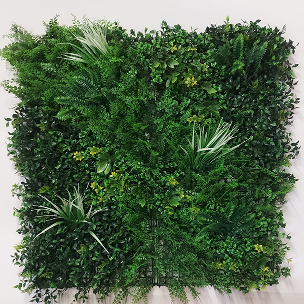 sempreverde verticale, giardino verticale artificiale, pannelli giardino verticale, parete verde, arredo giardino Bergamo, giardinaggio Bergamo, Rota Commerciale Bergamo