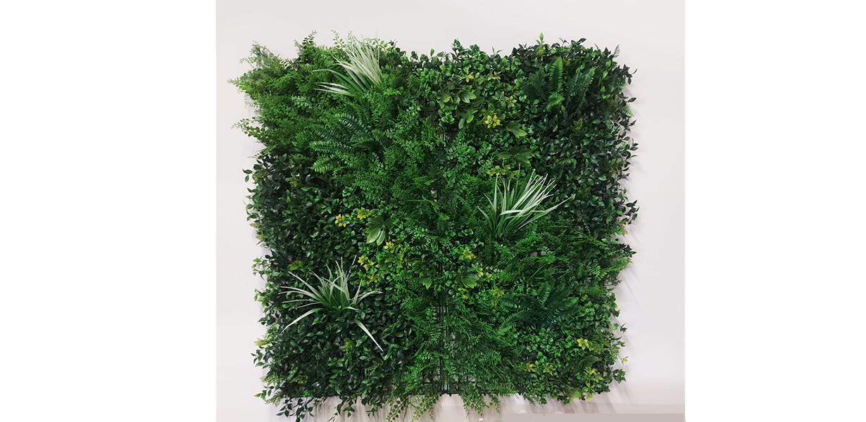 sempreverde verticale, giardino verticale artificiale, pannelli giardino verticale, parete verde, arredo giardino Bergamo, giardinaggio Bergamo, Rota Commerciale Bergamo