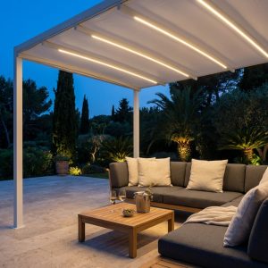 PERGOLA RETRATTILE MOTORIZZATA 3 X 4 CON LED
